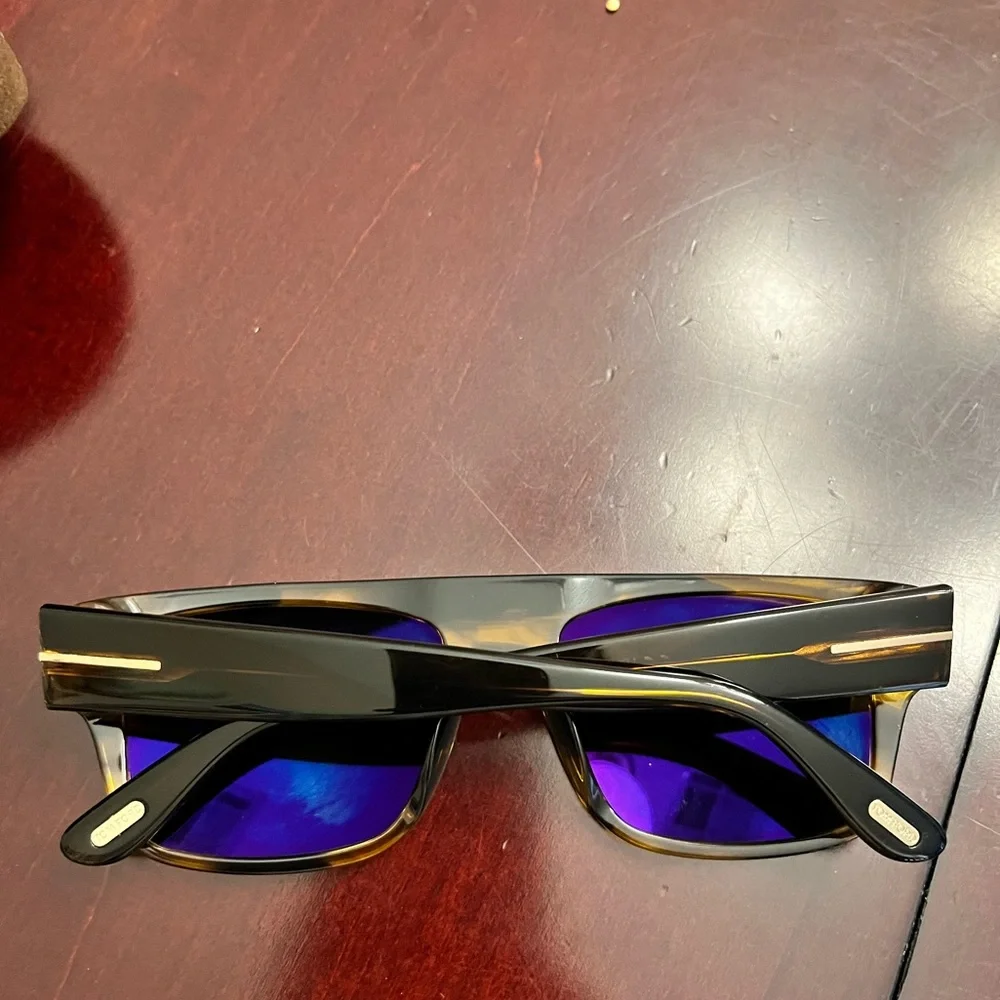TOM FORD sunglasses - Fausto style - Dark Havana color - Picture 11 of 16